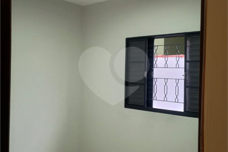 Casa à venda com 3 quartos, sendo 2 suítes, em Jardim Alvinópolis, Atibaia, SP