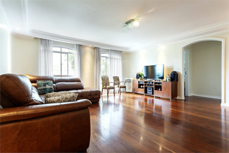 Apartamento à venda com 4 quartos, sendo 1 suíte, em Jardim Marajoara, São Paulo, SP