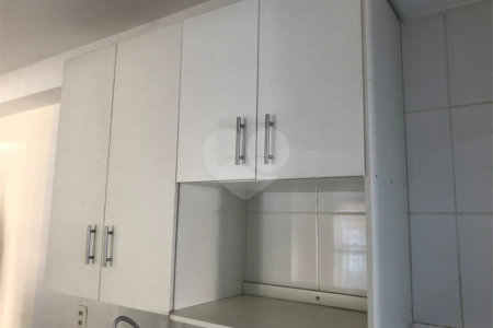 Apartamento à venda com 3 quartos, sendo 1 suíte,  em Brás, São Paulo, SP
