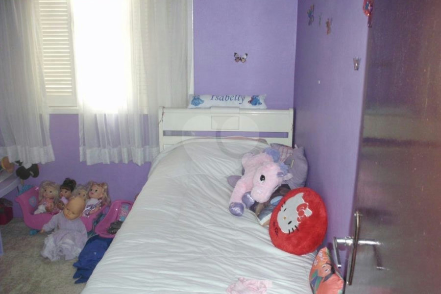 Sobrado à venda com 3 quartos em Tremembé, São Paulo, SP