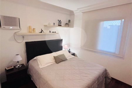 Apartamento à venda com 3 quartos, sendo 1 suíte,  em Vila Suzana, São Paulo, SP
