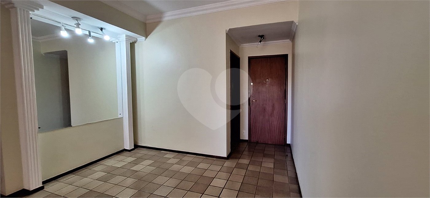 Apartamento à venda com 3 quartos, sendo 1 suíte,  no Centro, Ribeirão Preto, SP