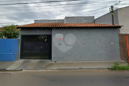 Casa térrea 3 dormitórios com piscina e área Gourmet à venda São Carlos
