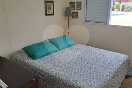 Casa Ampla com 5 Dormitórios, Piscina e Lazer Completo em Terreno de 1.260 m²