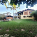 Casa à venda com 4 quartos, sendo 2 suítes,  no condomínio Vinhas da Vista Alegre - Lado Café, Vinhedo - SP
