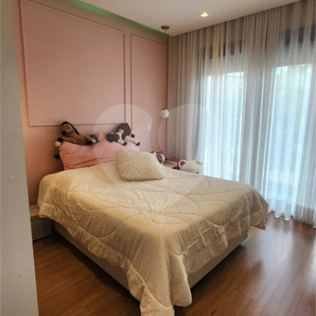 Casa à venda com 3 suítes no condomínio Portal do Horizonte, Bragança Paulista - SP