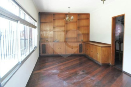 Casa à venda com 3 quartos, sendo 1 suíte, em BUTANTÃ, São Paulo, SP