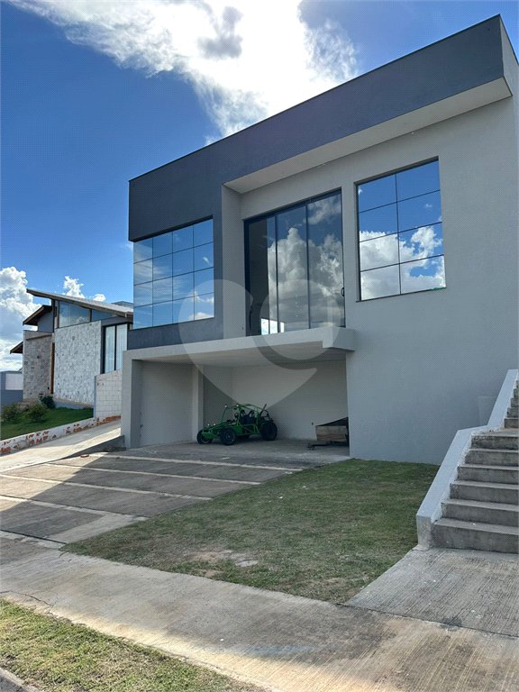 Casa à venda com 4 suítes no condomínio Quintas da Terracota, Indaiatuba - SP