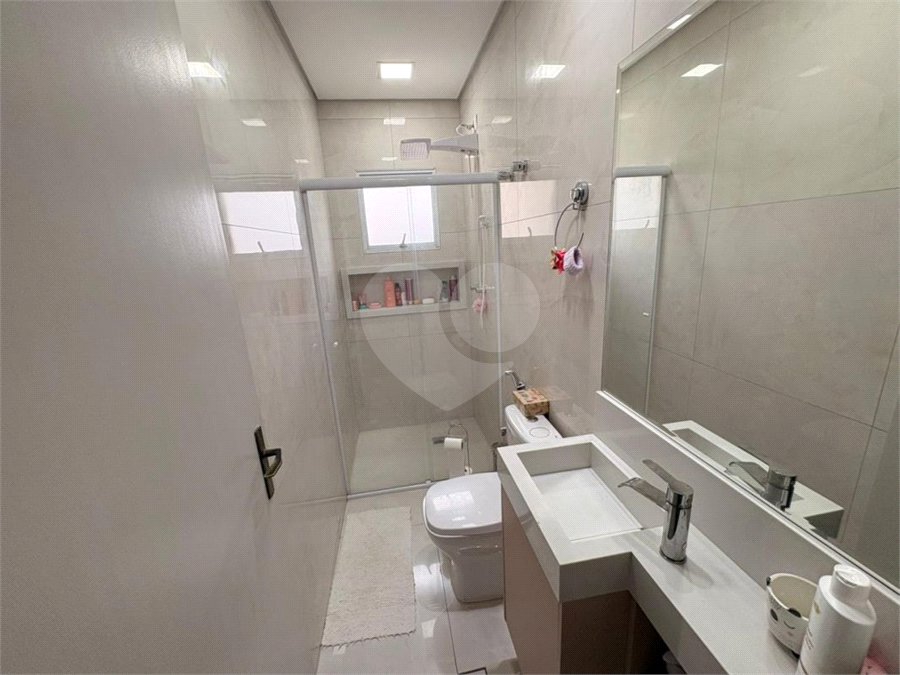 Sobrado à venda com 3 suítes em Vila Milton, Guarulhos, SP
