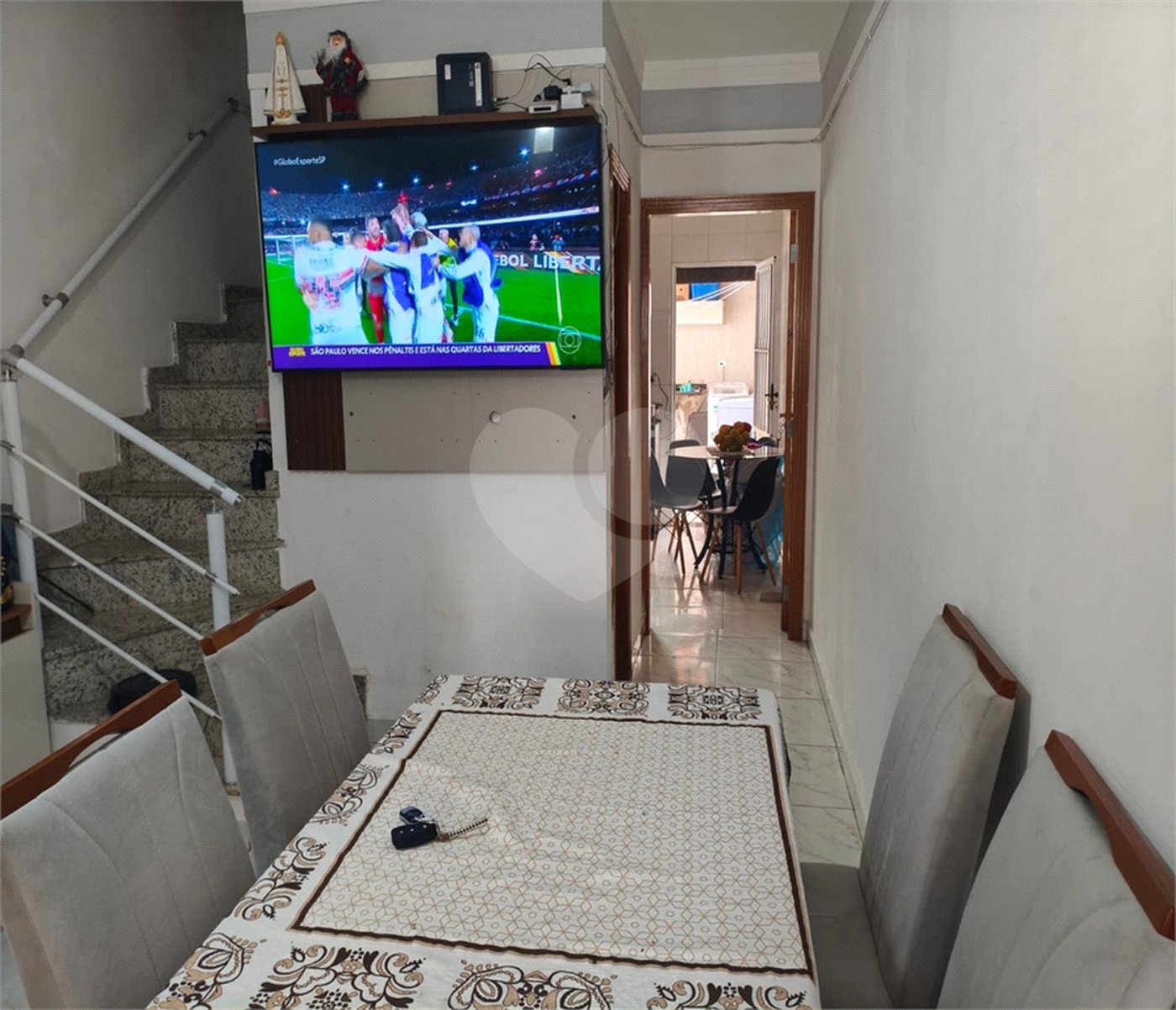 Sobrado à venda com 3 quartos, sendo 1 suíte, em Tremembé, São Paulo, SP