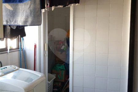 Apartamento à venda com 2 quartos em Real Parque, São Paulo, SP