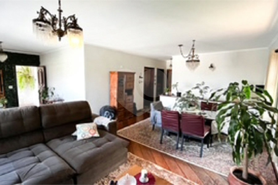 Casa Térrea à venda com 3 quartos, sendo 1 suíte, em Horto Florestal, São Paulo, SP