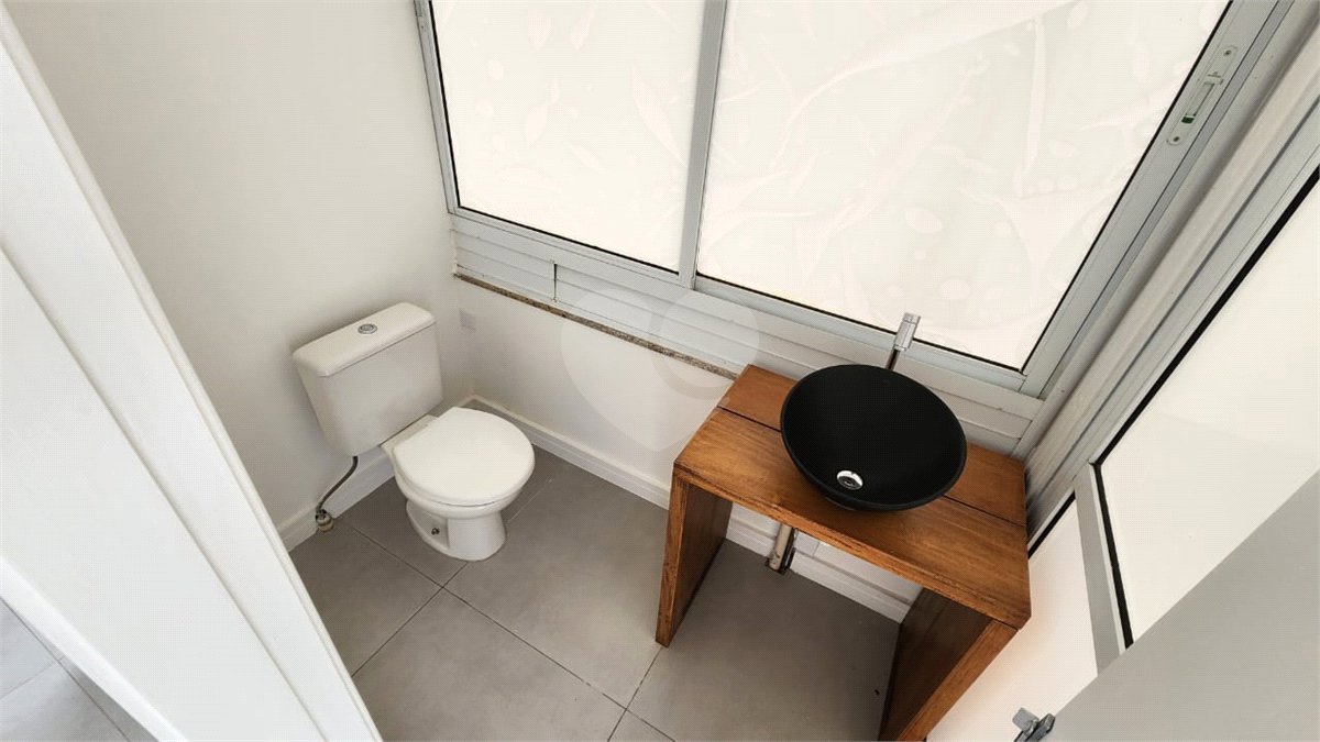 Apartamento à venda com 3 quartos, sendo 2 suítes,  em Paraíso do Morumbi, São Paulo, SP