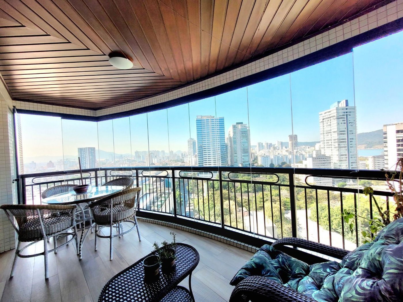 Apartamento à venda, 225 m² por R$ 2.350.000,00 - Aparecida - Santos/SP