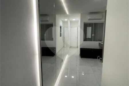 Sobrado à venda com 3 quartos, sendo 1 suíte, em Vila Maria Alta, São Paulo, SP