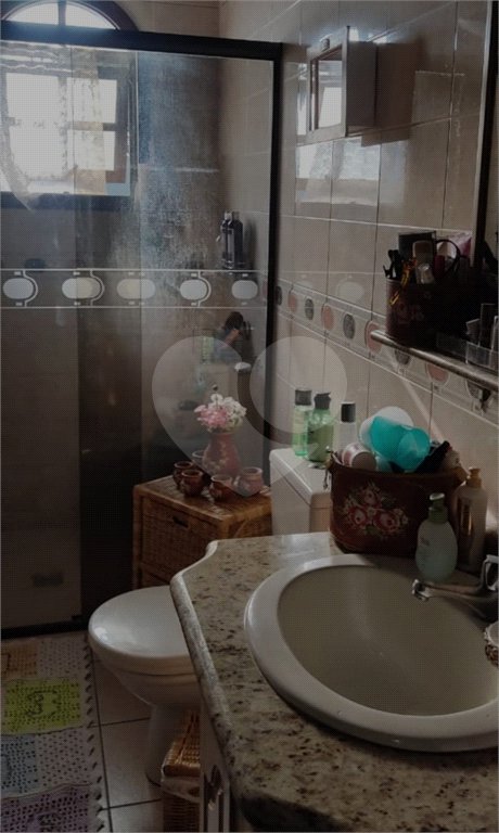 Sobrado à venda com 3 quartos, sendo 1 suíte, em Esplanada do Carmo, Jarinu, SP