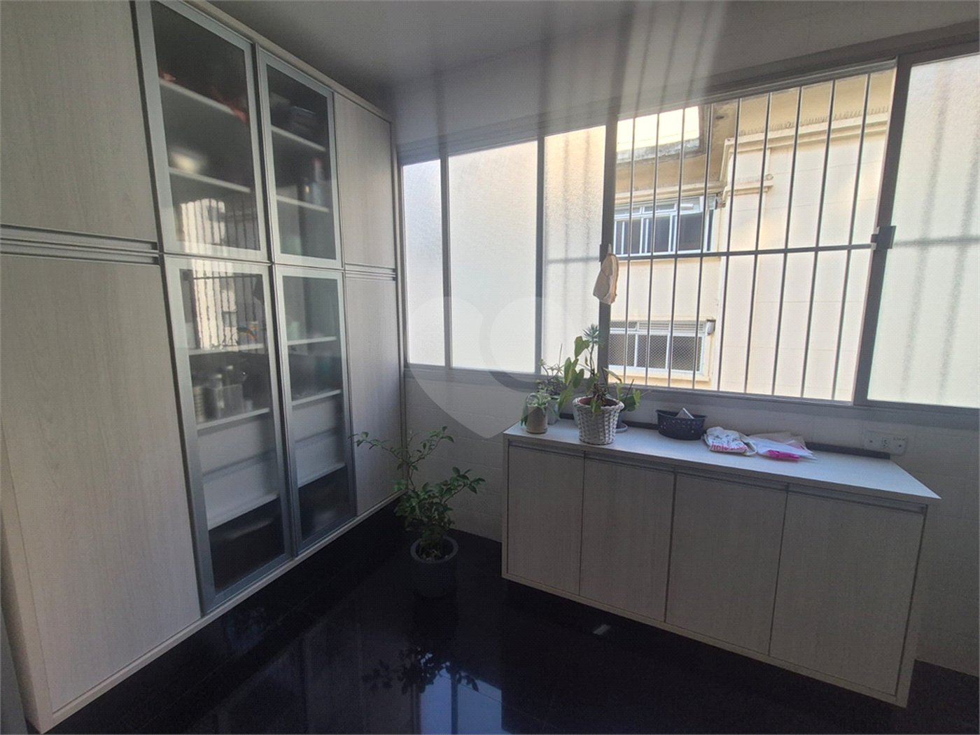 Apartamento à venda com 3 quartos, sendo 1 suíte, em Itaim Bibi, São Paulo, SP