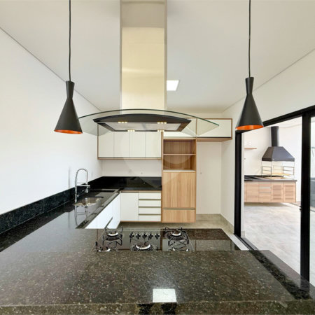 Casa à venda com 3 quartos, sendo 1 suíte,  no condomínio Jardim Piemonte, Indaiatuba - SP