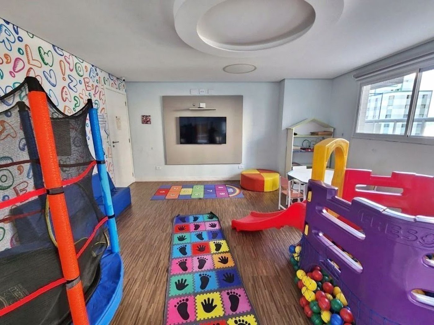 Apartamento Residencial à venda, Boqueirão, Praia Grande - AP1740.