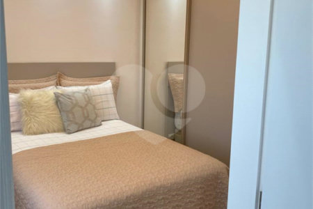 Apartamento à venda com 4 quartos, sendo 2 suítes, em Vila Paulicéia, São Paulo, SP