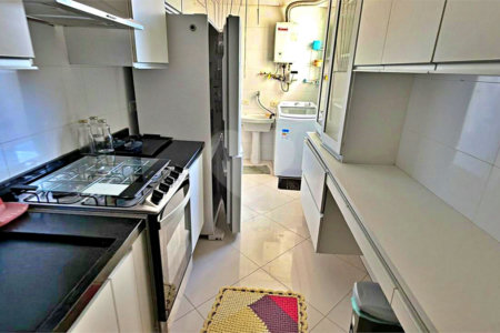 Apartamento à venda com 3 quartos, sendo 1 suíte, em Santo Amaro, São Paulo, SP