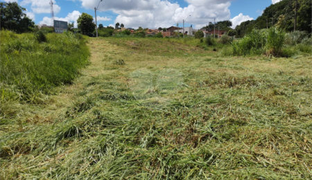 Terreno à venda em Jardim Jurema, Valinhos, SP