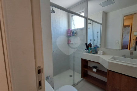 Apartamento à venda com 3 quartos, sendo 1 suíte, em Água Branca, São Paulo, SP