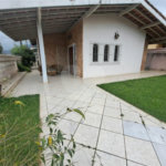 Casa à venda com 4 quartos, sendo 1 suíte, em Indaiá, Caraguatatuba, SP