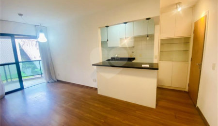 Apartamento à venda com 2 quartos, sendo 1 suíte,  em Vila Suzana, São Paulo, SP