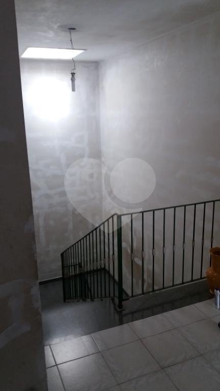 Sobrado à venda com 4 quartos, sendo 1 suíte, em Tremembé, São Paulo, SP