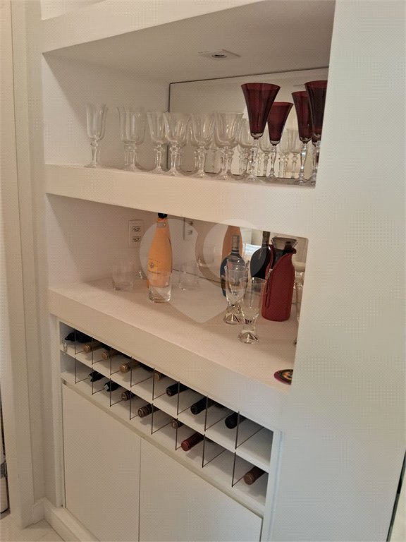Apartamento à venda com 1 quarto em Indianópolis, São Paulo, SP
