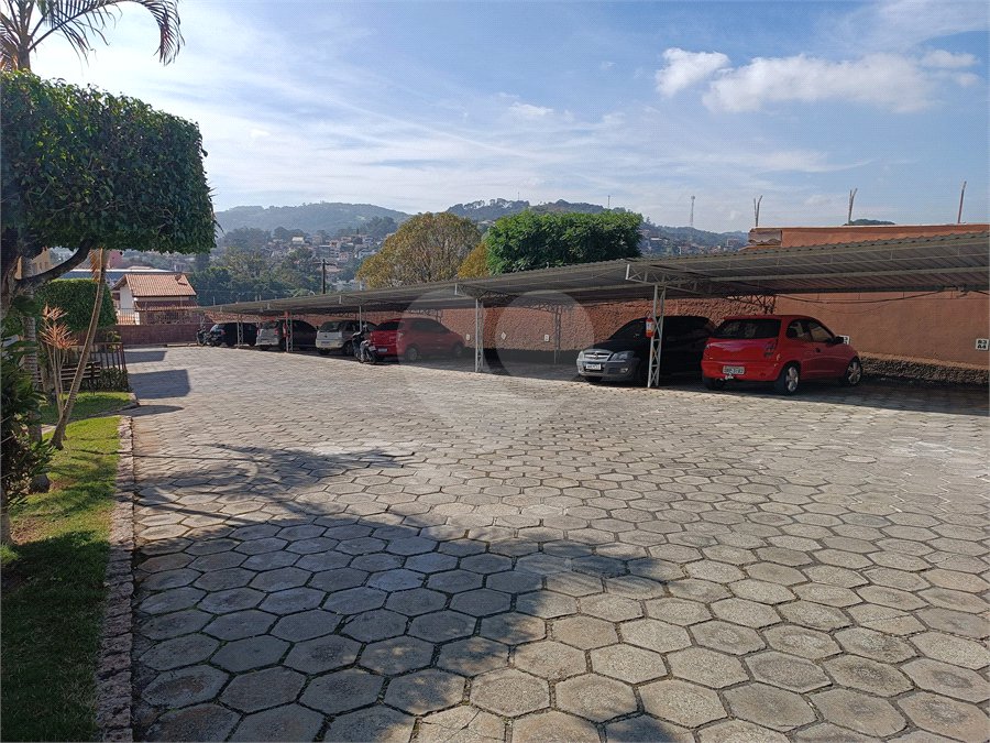 Apartamento à venda com 2 quartos em Vila Marques, São Roque, SP