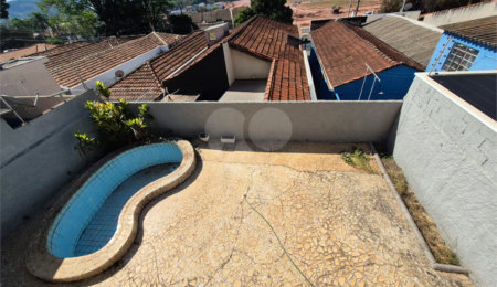 Casa à venda com 3 quartos, sendo 1 suíte,  em Vila Salles, Atibaia, SP