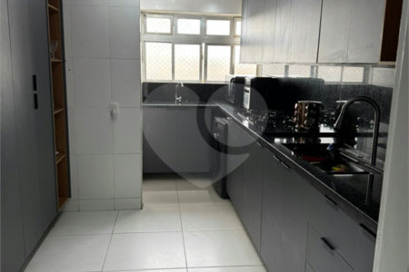 Apartamento à venda com 2 quartos em Vila Mazzei, São Paulo, SP