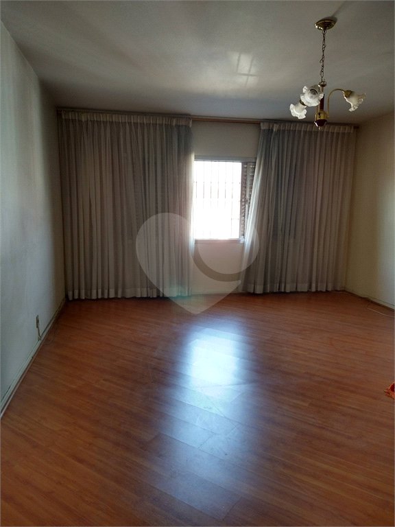 Casa à venda com 3 quartos, sendo 1 suíte, em Vila Madalena, São Paulo, SP