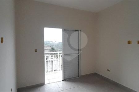 Casa à venda com 2 suítes em Vila Santa Helena, Atibaia, SP