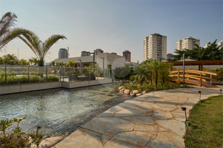 Apartamento à venda com 3 quartos, sendo 1 suíte, em Jardim Marajoara, São Paulo, SP
