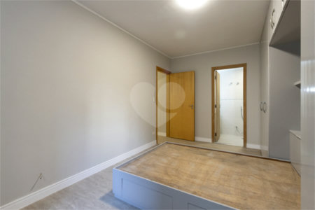 Apartamento à venda com 3 quartos, sendo 1 suíte, em Perdizes, São Paulo, SP