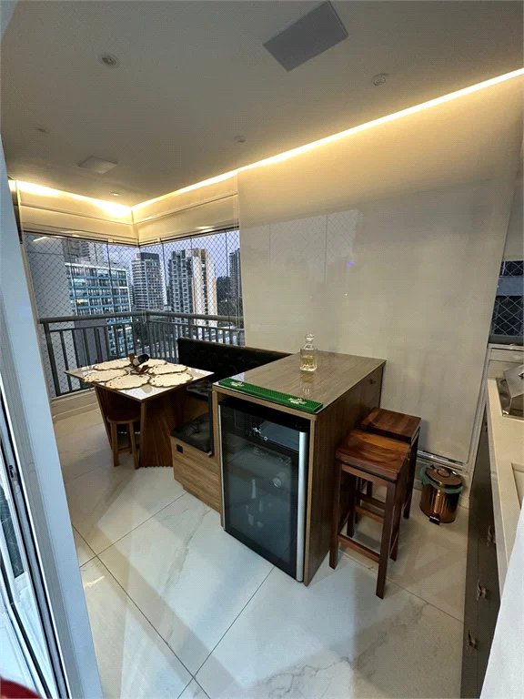 Apartamento à venda com 3 quartos, sendo 1 suíte,  em Butantã, São Paulo, SP