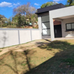 Casa Térrea à venda com 3 quartos, sendo 1 suíte,  em Pedra Vermelha (terra Preta), Mairiporã, SP