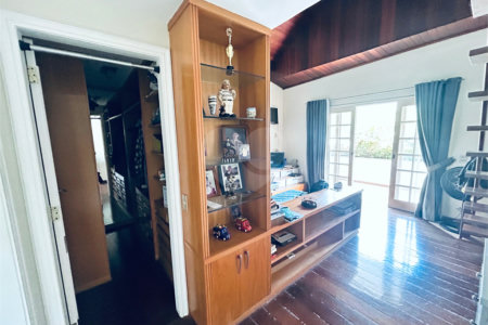 Casa à venda com 8 quartos, sendo 7 suítes, em Barra da Tijuca, Rio de Janeiro, RJ