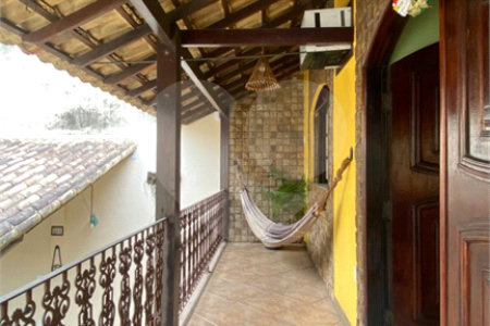 Casa à venda com 2 quartos em Campo Grande, Rio de Janeiro, RJ