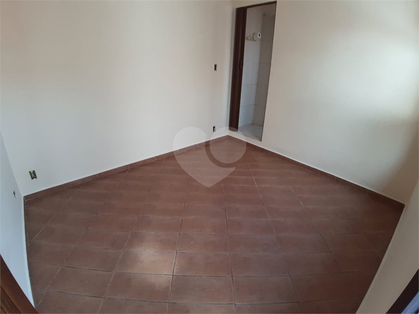 Sobrado à venda com 3 quartos, sendo 1 suíte, em Tremembé, São Paulo, SP