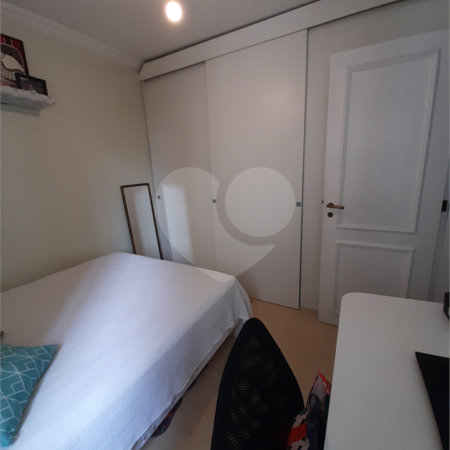 Apartamento à venda com 2 quartos em Moema, São Paulo, SP