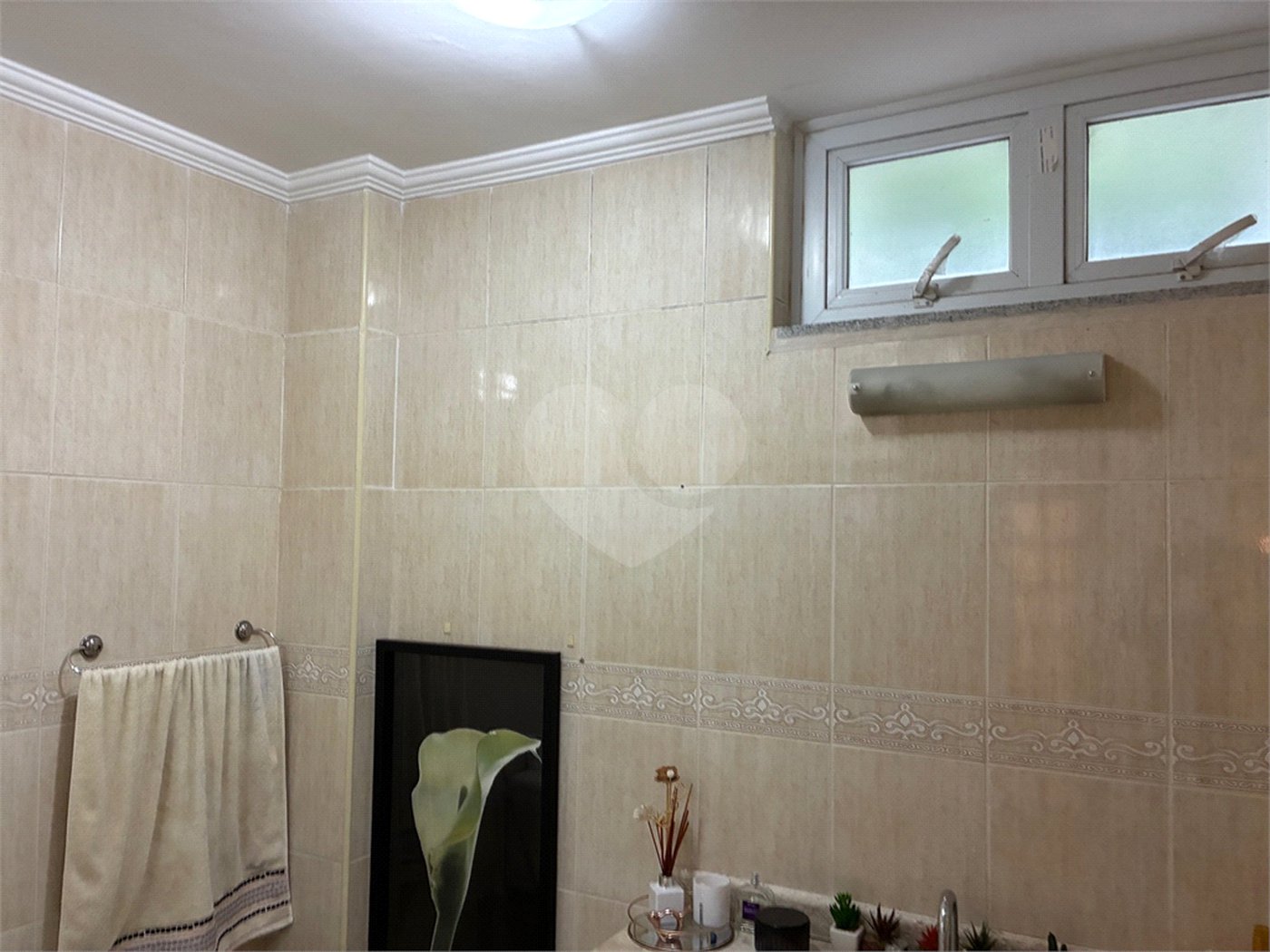 Apartamento à venda com 3 quartos, sendo 1 suíte, em Jardim Paulista, São Paulo, SP