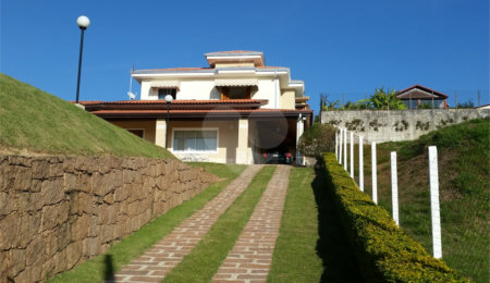 Casa à venda com 3 quartos, sendo 1 suíte,  no condomínio Jardim do Ribeirão 1, Itupeva - SP