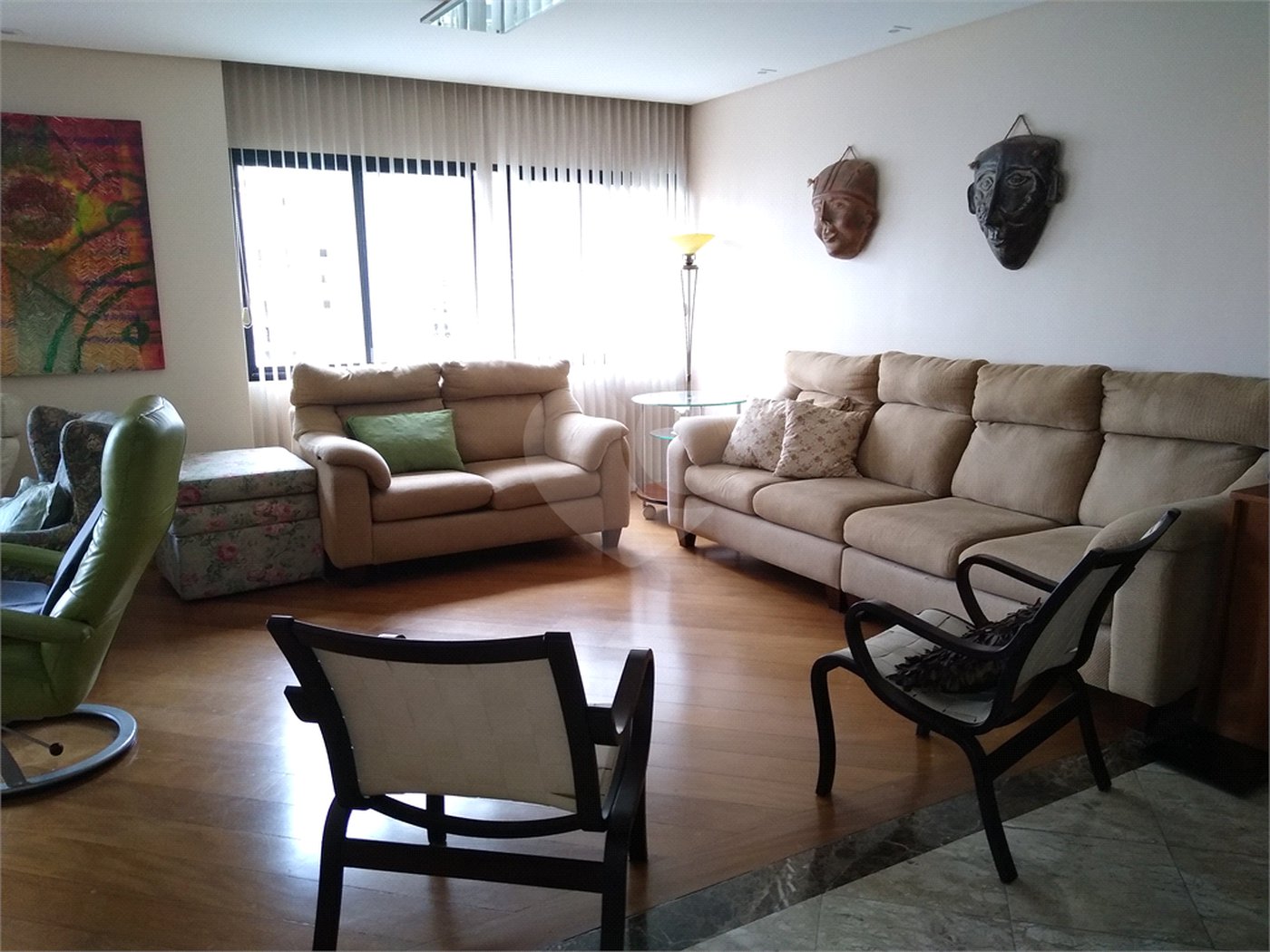 Apartamento à venda com 3 quartos, sendo 1 suíte,  em Bela Vista, São Paulo, SP