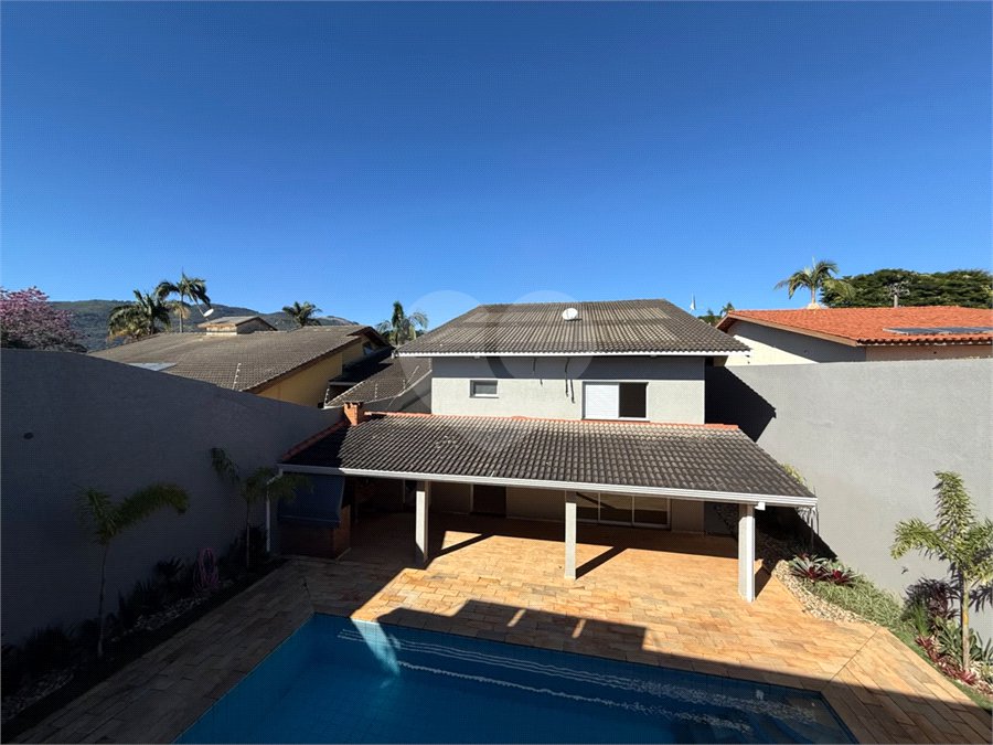 Casa à Venda com 5 Suítes na Vila Giglio em Atibaia/SP