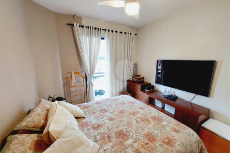 Apartamento à venda com 3 quartos, sendo 1 suíte, em Alto da Lapa, São Paulo, SP