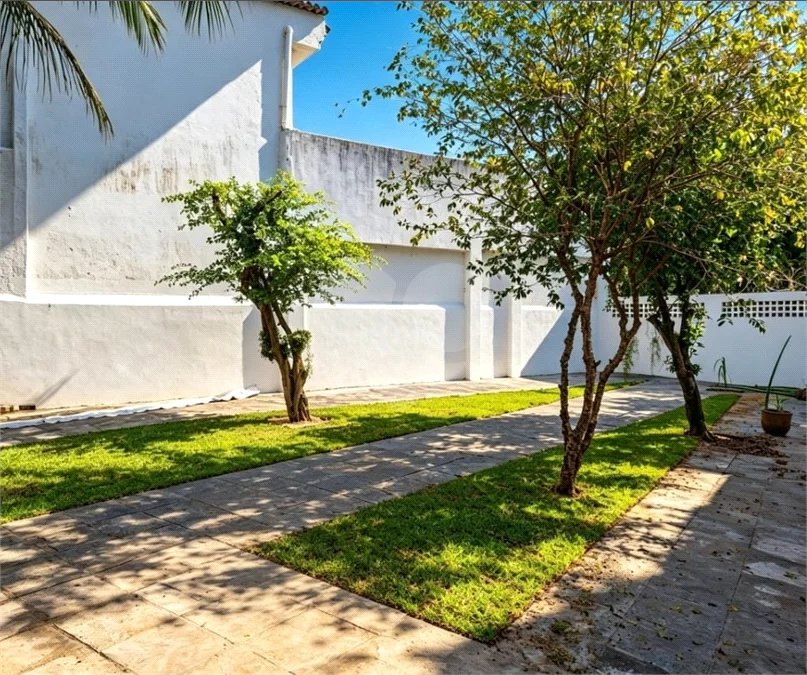 Casa à venda com 3 quartos, sendo 1 suíte, em Vargem Pequena, Rio de Janeiro, RJ